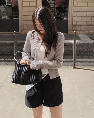 Elastic shorts