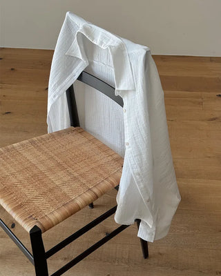 [3 colors] Semi-Cropped Shirt