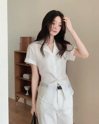 Line Fit Strap Blouse