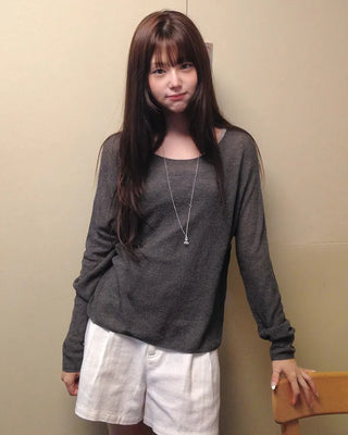 [5 colors] Boat neck knit