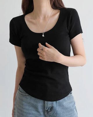 Basic short-sleeved T-shirt