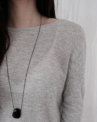 [5 colors] Boat neck knit