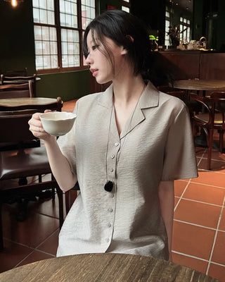Line Fit Strap Blouse