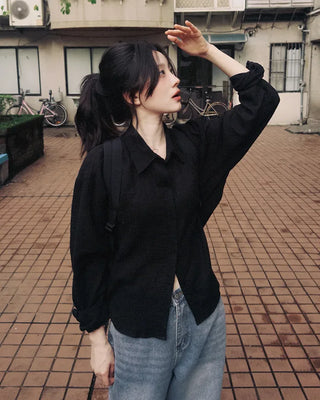 [3 colors] Semi-Cropped Shirt