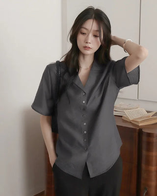 Line Fit Strap Blouse