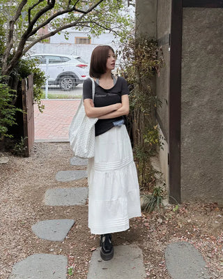 One-shoulder T-shirt