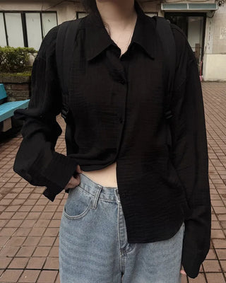[3 colors] Semi-Cropped Shirt