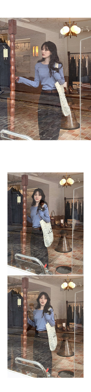 Wide cotton slacks with pleats