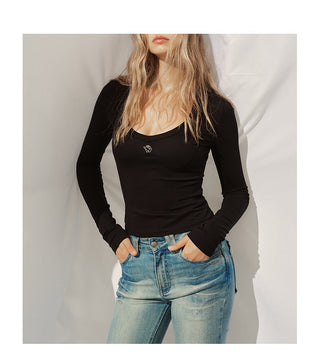 [NAWS] V-neck slim top