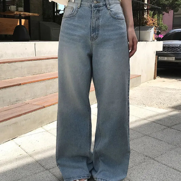 Light Wash Jeans