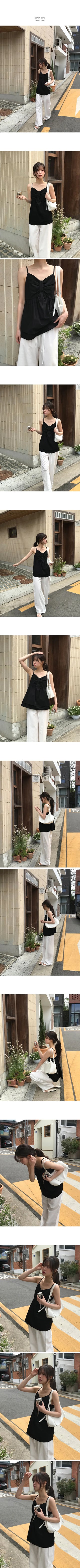 Sleeveless Blouse