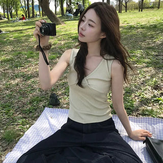 Basic Sleeveless Top