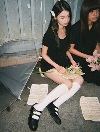 [NECY] Heart Lock Embroidered Short Sleeve Lace Hem T-Shirt