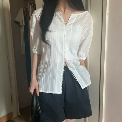 Lace back ribbon button short-sleeved blouse