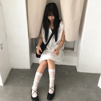 flimsy ribbed socks