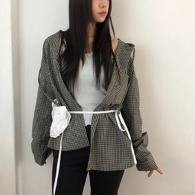 lace classic up vintage top