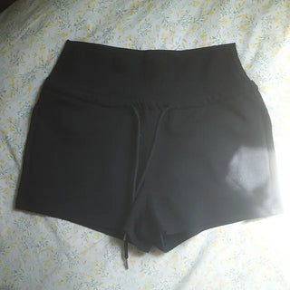 banding short pants
