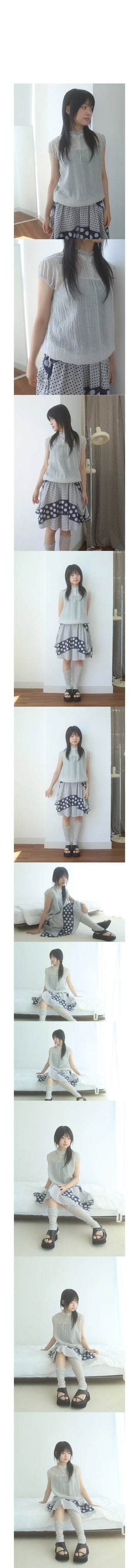 kotori frill blouse
