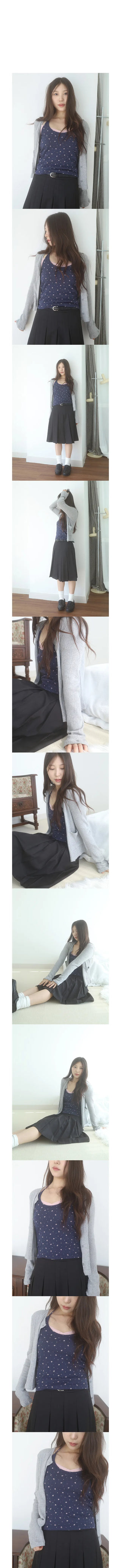 pocket punching cardigan