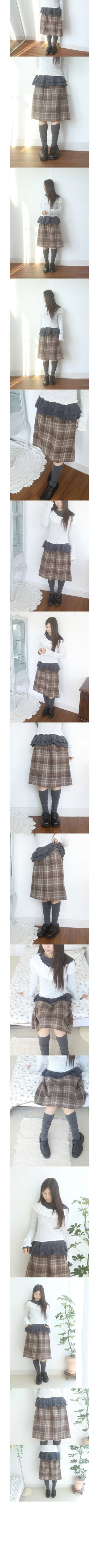 nesora button skirt