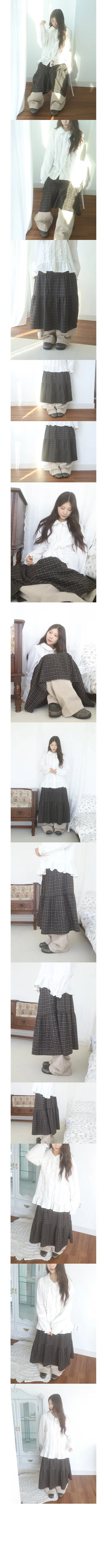 lapie check skirt