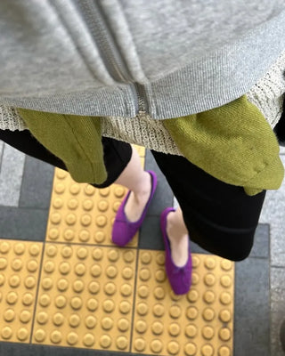 Suede ribbon flat shoes