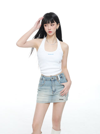 Halter neck sleeveless knitted vest