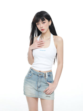 Halter neck sleeveless knitted vest