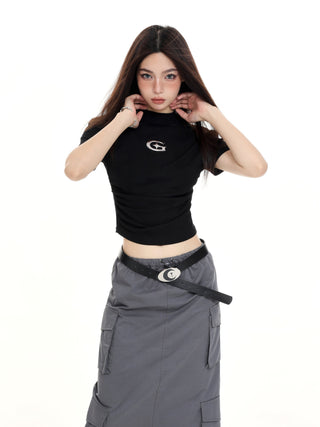 Straight shoulder short-sleeved crop T-shirt