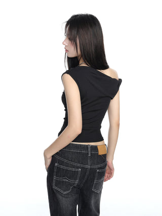 Slim fit crop off-shoulder top