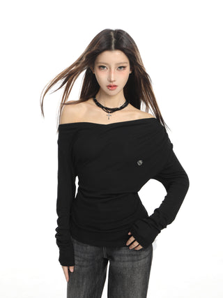 Black off-shoulder long-sleeved top