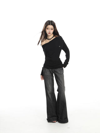 Black off-shoulder long-sleeved top