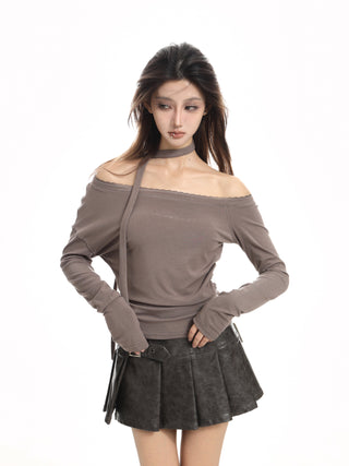 Retro off-shoulder long-sleeved top