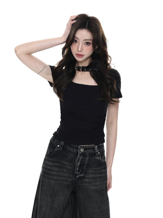 Square collar short-sleeved T-shirt