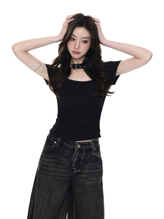 Square collar short-sleeved T-shirt
