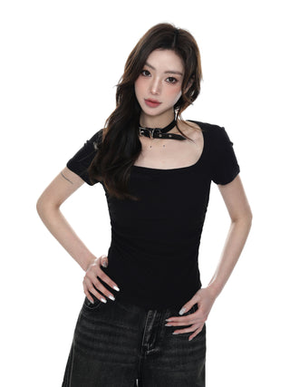Square collar short-sleeved T-shirt