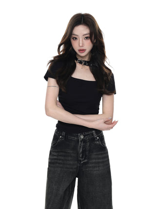 Square collar short-sleeved T-shirt