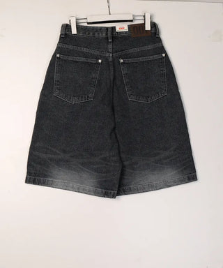 Flap Pocket Bermuda Pants