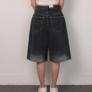 Flap Pocket Bermuda Pants