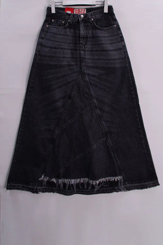 Full Skirt