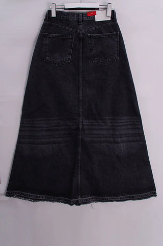 Full Skirt