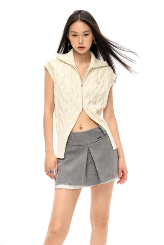 [NAWS] Layered cable knitted wool vest