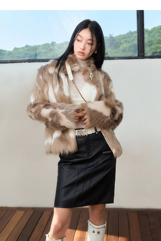 [NAWS] Dual tone fur coat