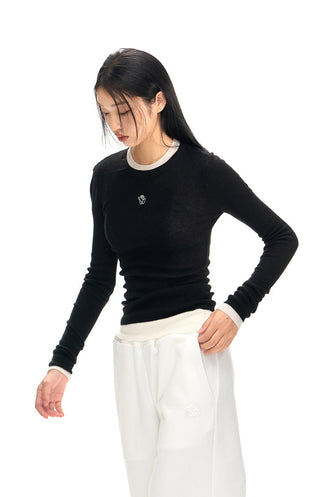 [NAWS] Half-turtleneck slim-fit sweater