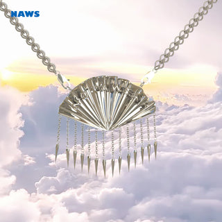 [NAWS] Fan-shaped textured metal chain + silver gemstone earrings