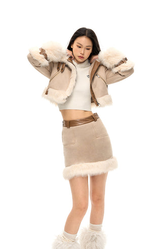 [NAWS] Suede fur suit