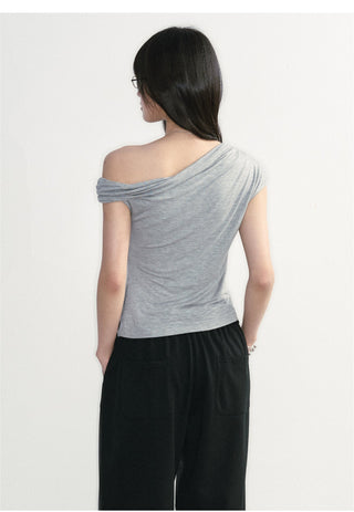 [NS76] one-shoulder pleated top