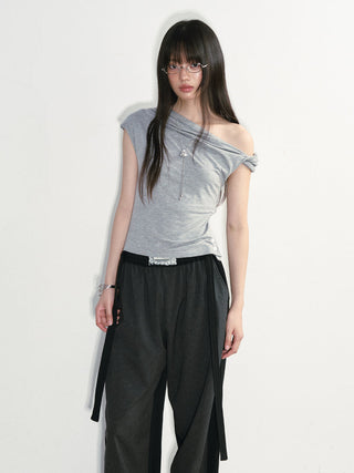 [NS76] one-shoulder pleated top