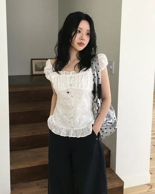 [Summer/Off-Shoulder/Travel Look] Marina Embroidery Short-Sleeve Blouse
