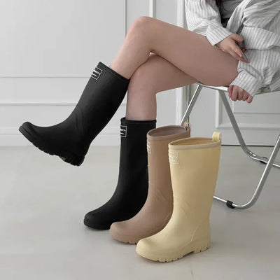 Rounded Toe Rubber Platform Long Rain Boots